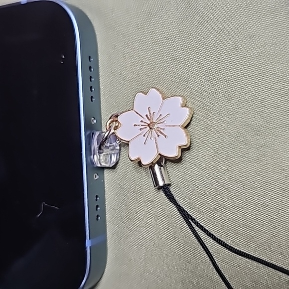 IPhone Charge Port Dust Plug - Picture 3 of 4